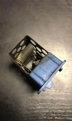BMW 7 E32 Heater blower motor/fan resistor 8391699