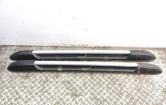 KIA Carnival Roof bar rail