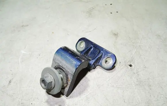 Volkswagen PASSAT B8 Tailgate/trunk/boot hinge 8V3827299A
