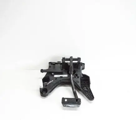 Volkswagen Touareg II Brake pedal 7P0959116A