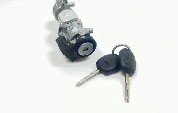 Ford Focus Ignition lock 3M513F880AC