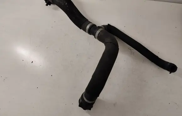 Audi A6 S6 C6 4F Engine coolant pipe/hose