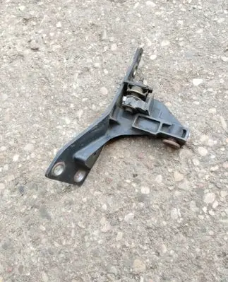 Audi A4 S4 B7 8E 8H Front bumper mounting bracket 8E0805363