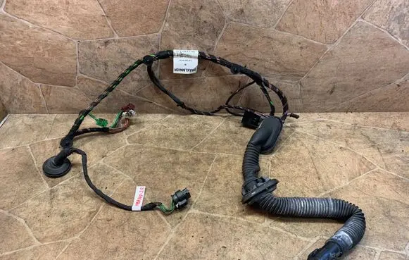 Mercedes-Benz CLS C218 X218 Other wiring loom A2045461080