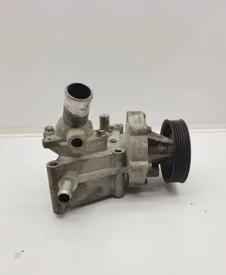 Mitsubishi L200 Water pump 2J25D125