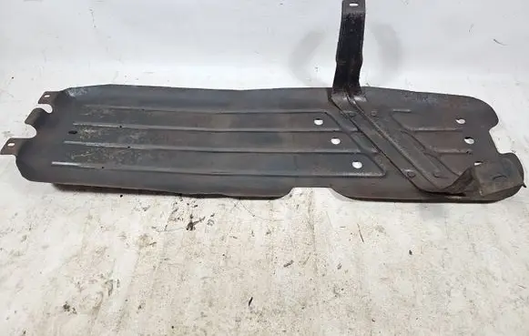 Ford Explorer Fuel tank bottom protection