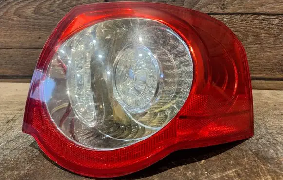 Volkswagen PASSAT B6 Rear/tail lights 27458002