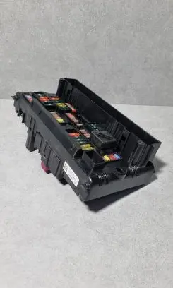 BMW 5 F10 F11 Fuse box set 317033442 02888300