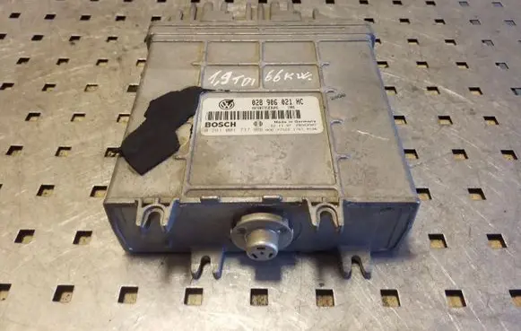 Ford Galaxy Engine control unit/module 028906021HC 0281001737 28SA3507