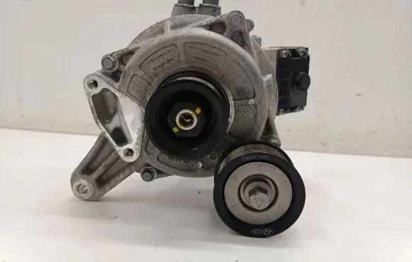 Hyundai Kona I Generator/alternator 3739003900