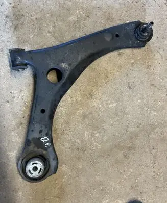Chrysler Grand Voyager V Front lower control arm/wishbone