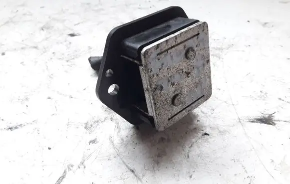 Opel Frontera B Heater blower fan relay 