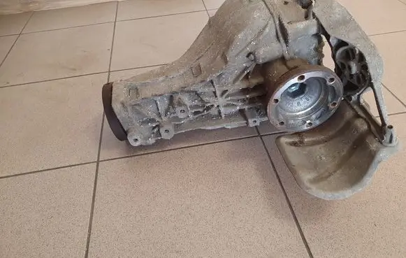 Audi A8 S8 D4 4H Rear differential 0AR525083G