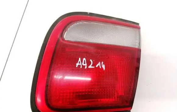 Mazda Xedos 9 Tailgate rear/tail lights 22661693 226-61693