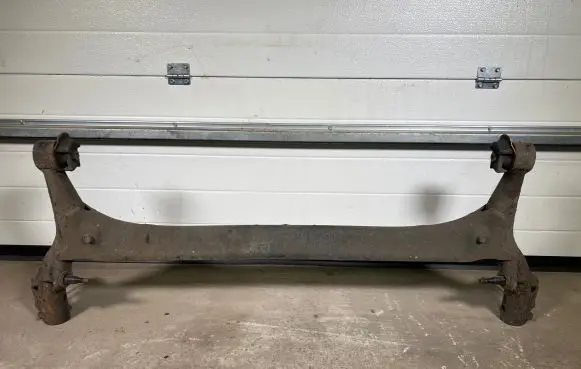 Toyota Prius (XW20) Rear axle beam 