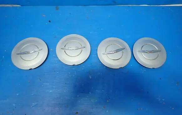 Chevrolet Captiva Original wheel cap 735534286