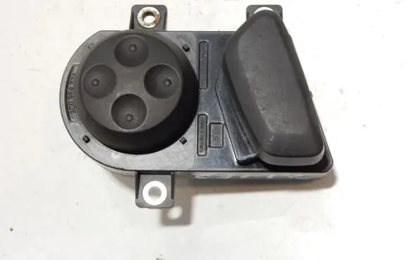 Volkswagen PASSAT B6 Seat control switch 3C0959778 21152
