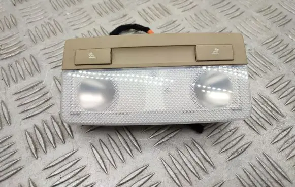 Opel Mokka Front seat light