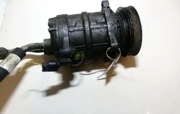 Volvo S40, V40 Air conditioning (A/C) compressor (pump) 30613408