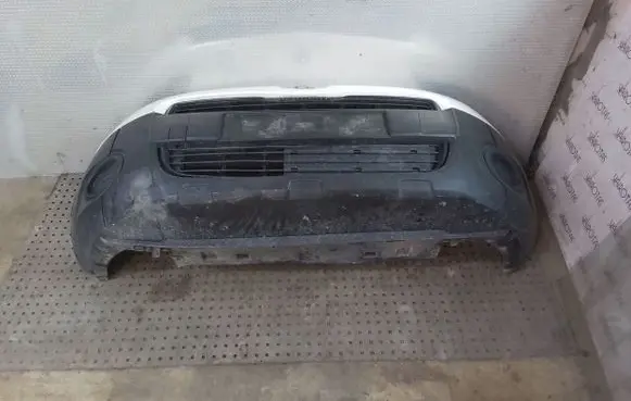 Peugeot Partner Front bumper 9681519577 9677637877