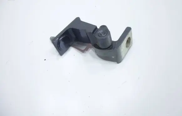 Volkswagen T-Cross Rear door lower hinge 8W0831404A A046575