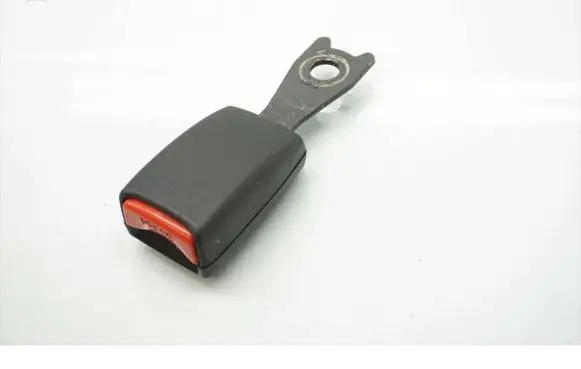 Mazda MPV Rear seatbelt buckle G3523
