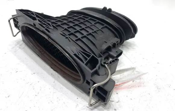 Mercedes-Benz ML W166 Mass air flow meter A6420900048