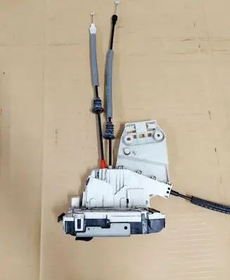 Fiat 500X Rear door lock 5203206800