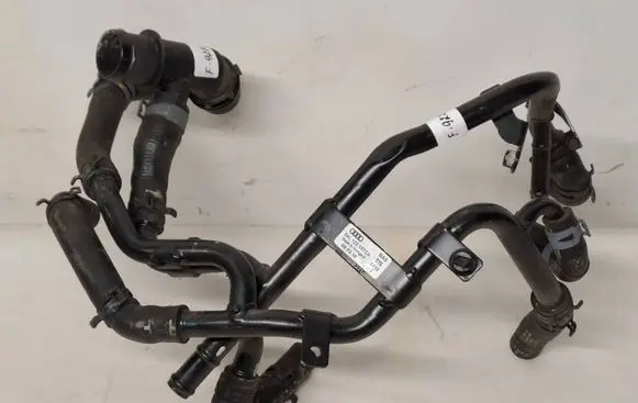 Audi A4 S4 B9 Engine coolant pipe/hose 04L122157CA