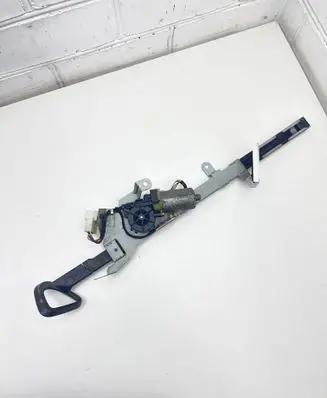 Mercedes-Benz CLK A209 C209 Seat belt height adjuster 2038600282 2098680222