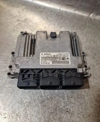 Citroen C4 II Engine control unit/module 9666729580 0281030546 9807885980