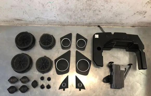 Audi A5 Subwoofer speaker 8K9035382B