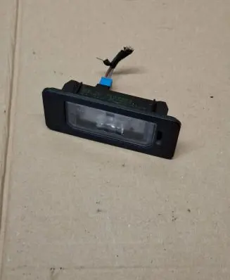 BMW X1 E84 Number plate light 7193293 12140227