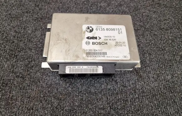 BMW M4 F82 F83 Transfer box differential control unit 61358098151 8098151