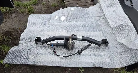 Mercedes-Benz EQC Tow bar A2933100000