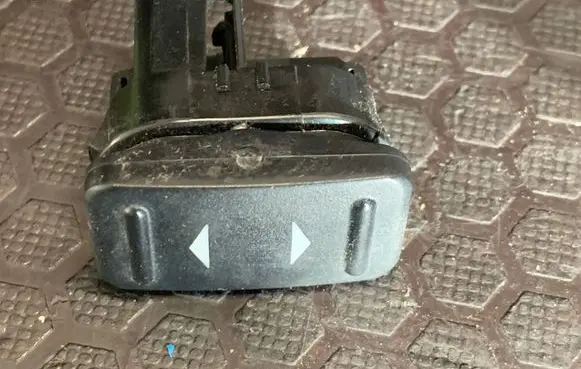 Ford Galaxy Electric window control switch 15B679AA 7W11T 03160205