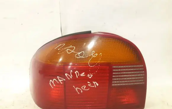 Ford Mondeo MK I Tail light bulb cover holder 93BG13N004