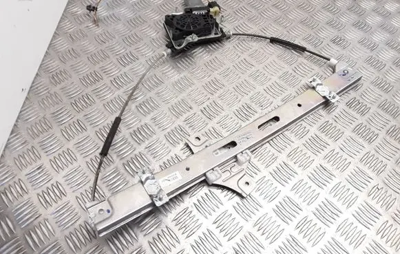Hyundai i10 Front door window regulator with motor 8W4020X010