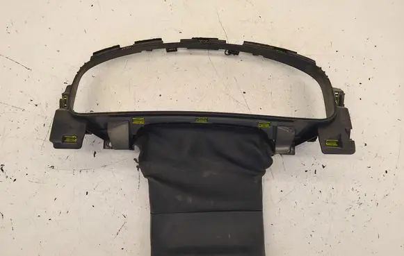 Volkswagen Touareg II Dashboard trim 7P6858560 7P6858565