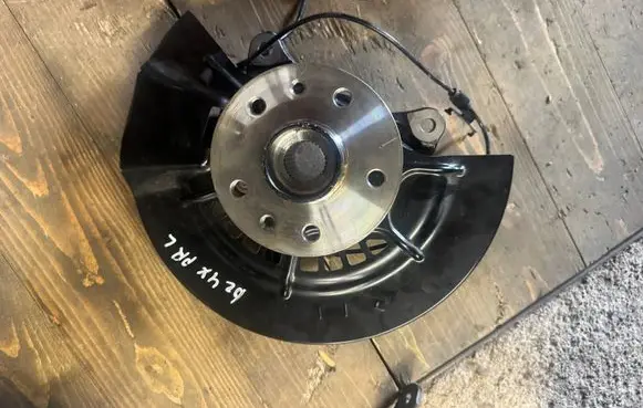 Toyota bZ4X Front wheel hub FS30L