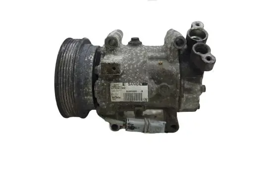 Mercedes-Benz Citan W415 Air conditioning (A/C) compressor (pump) 8200953359 8200953359B