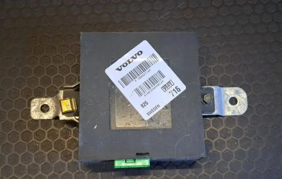 Volvo S40, V40 Other control units/modules P30882716A 30882716A