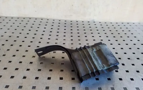 Mercedes-Benz ML W164 Other engine bay part A1646803925