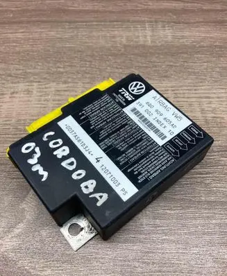 Seat Ibiza III (6L) Airbag control unit/module 6Q0909605AD 391002