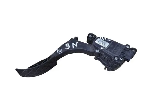 Volkswagen Polo IV 9N3 Accelerator throttle pedal 6Q1721503B