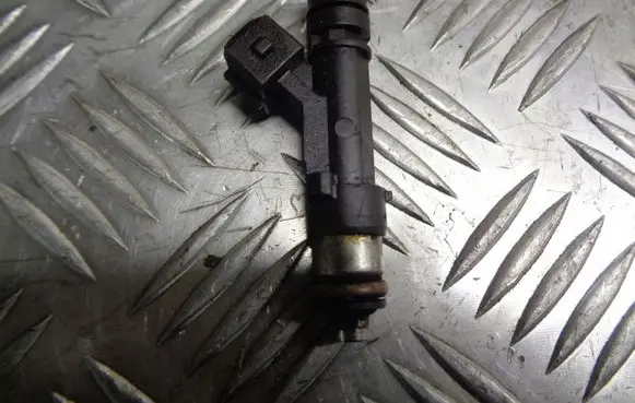 Opel Astra H Fuel injectors set 0280158501