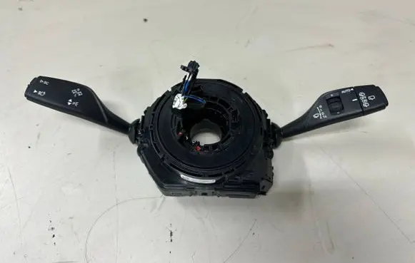 BMW 2 F45 Wiper turn signal indicator stalk/switch 9320136 16JAA290556A 9368601