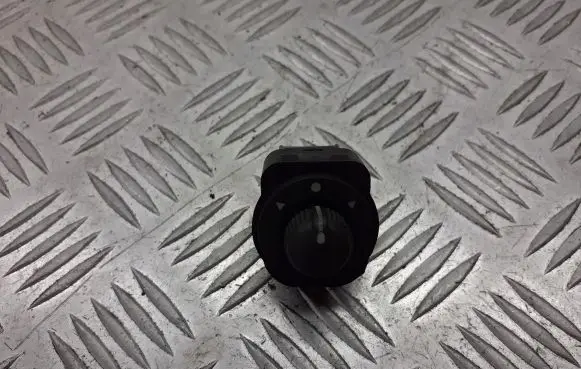 Fiat Fiorino Wing mirror switch