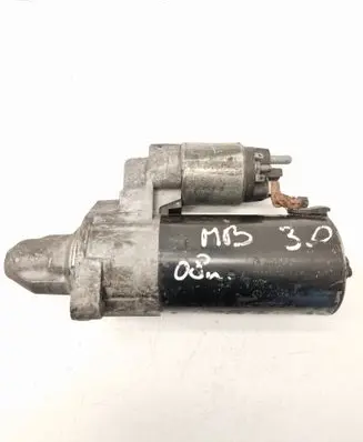Mercedes-Benz Vito Viano W639 Starter motor 0001115049 A0061514101 02150431