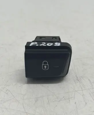 Peugeot 208 I Central locking switch button 96750883ZD